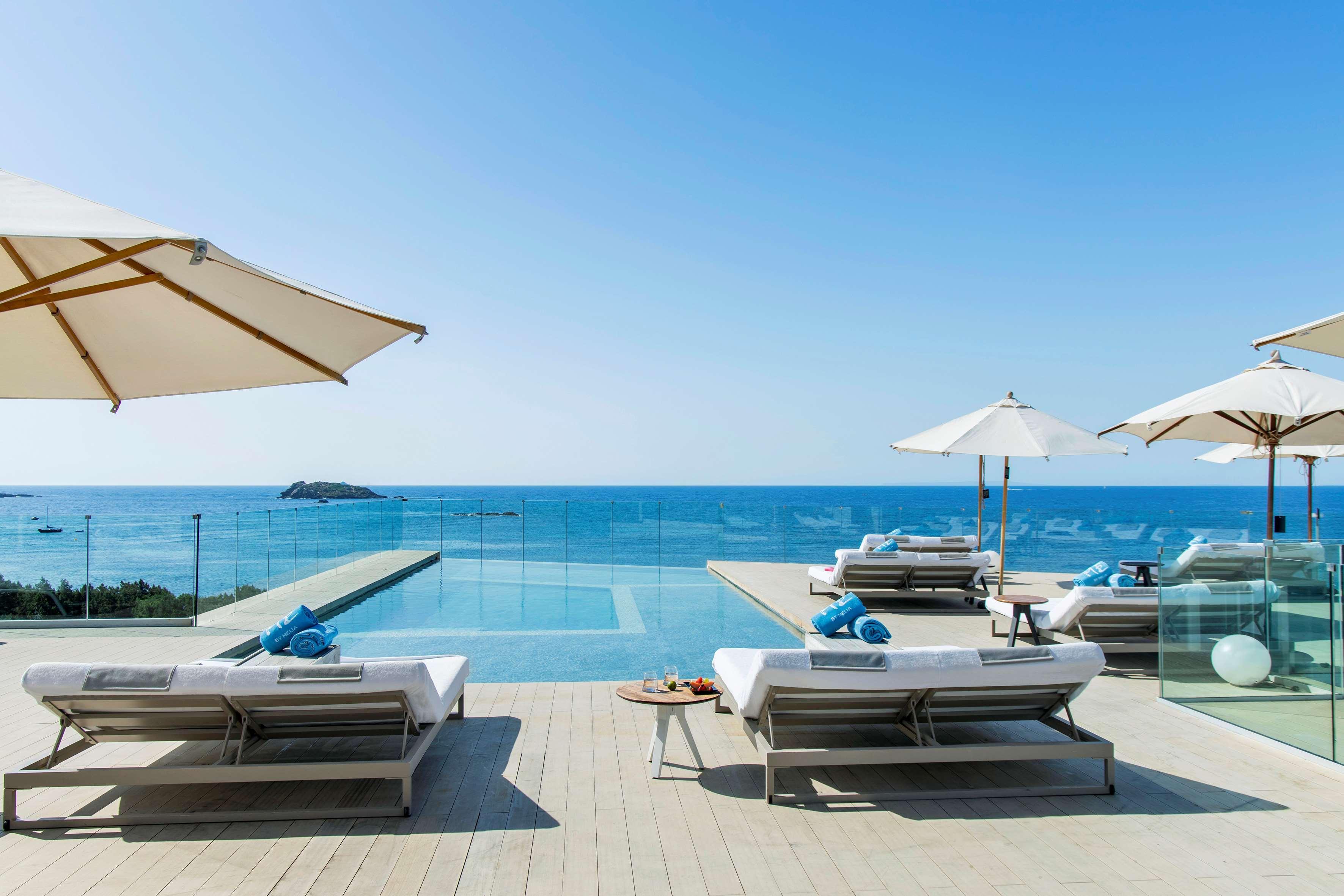 Me Ibiza - The Leading Hotels Of The World Санта-Еулалія-дель-Ріо Екстер'єр фото