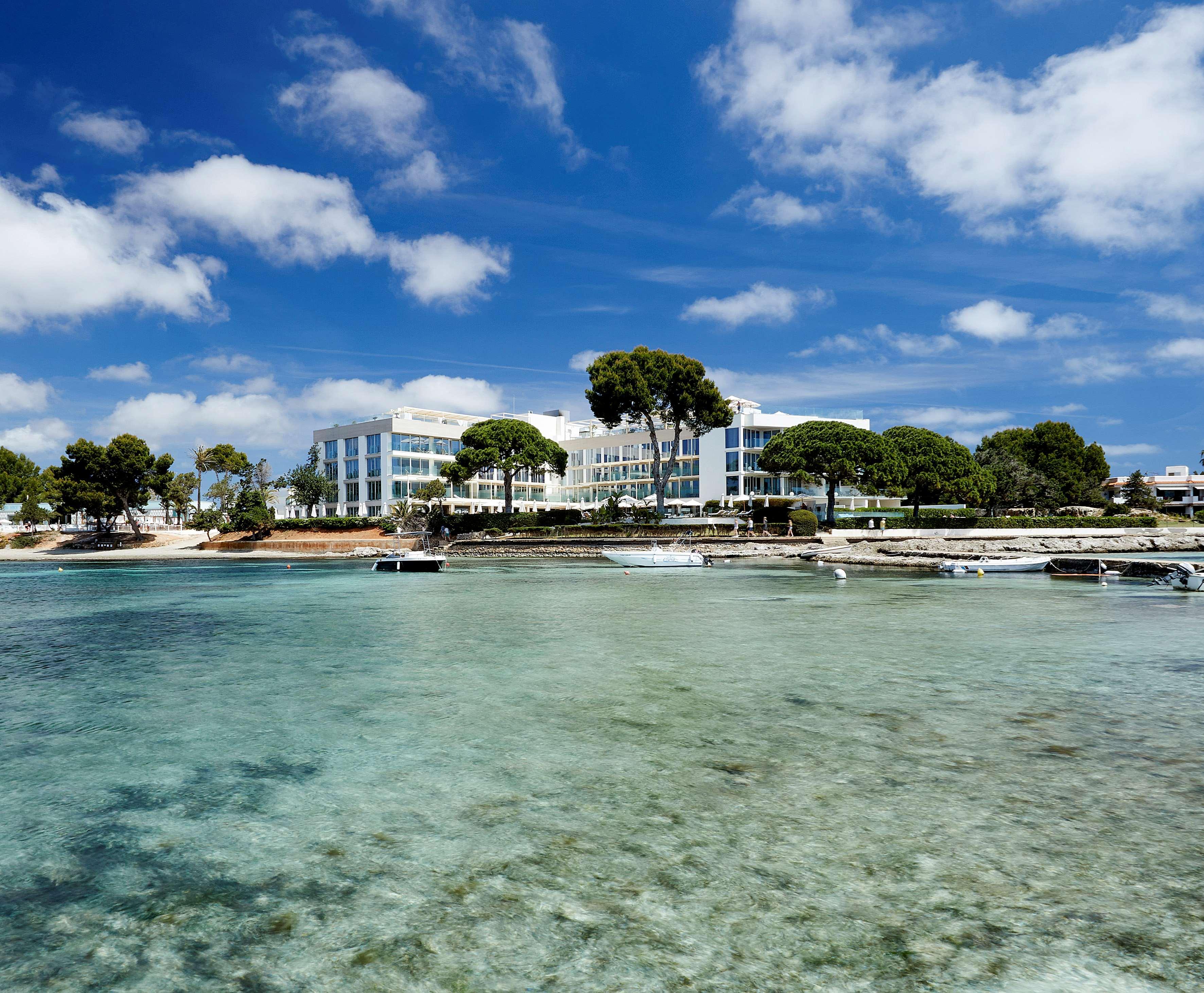 Me Ibiza - The Leading Hotels Of The World Санта-Еулалія-дель-Ріо Екстер'єр фото